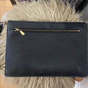 LV BLACK EPI BAG - Vintage!!!